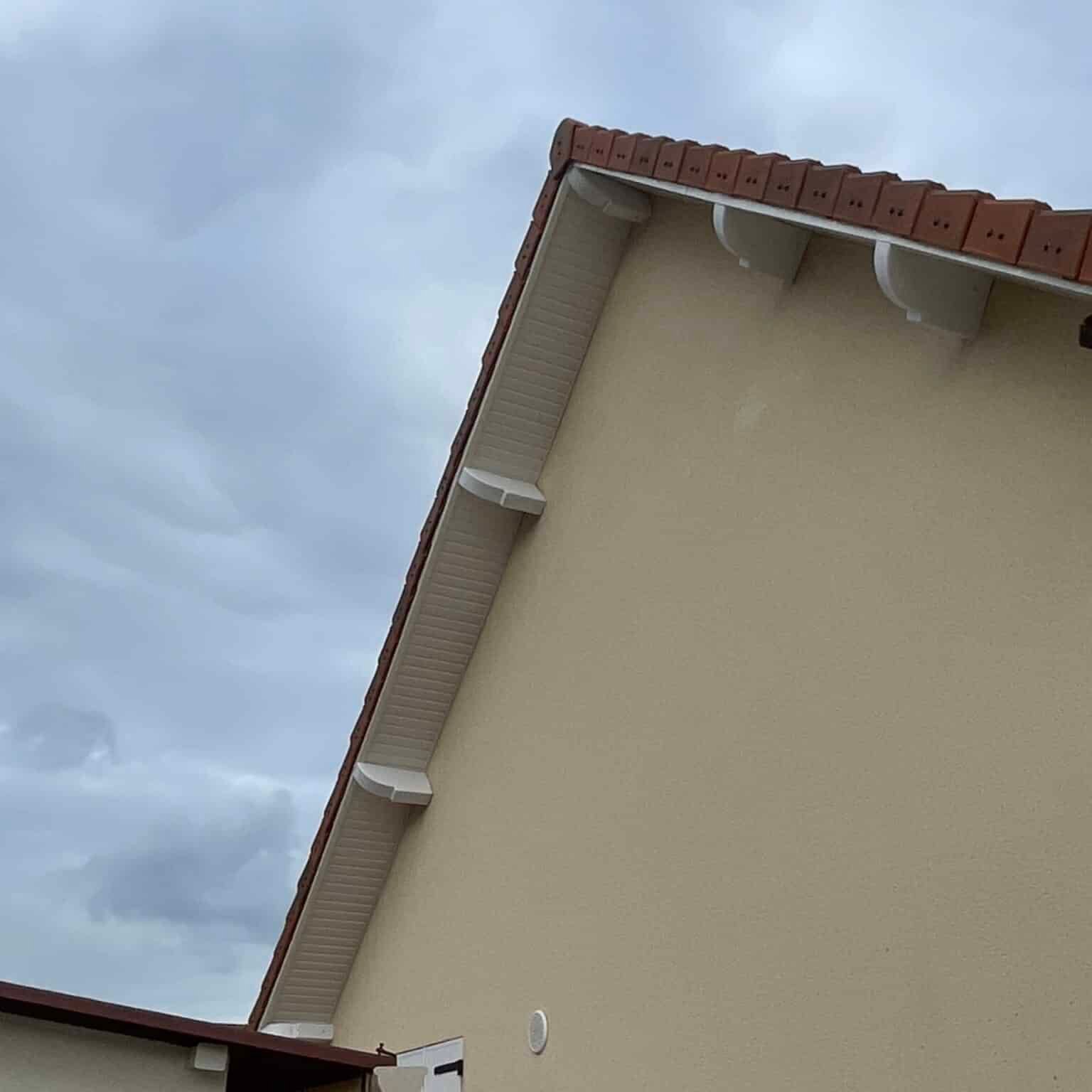 Frp-couverture - Installation de caches moineaux à Buchy : tarifs et conseils - Featured Image 1